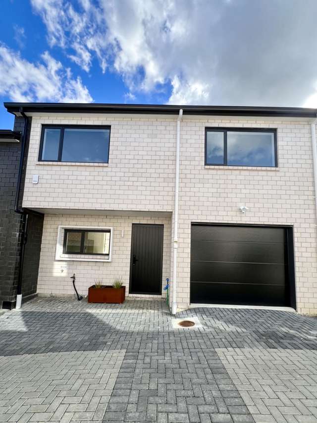 Brand New 3-Bedroom, 2.5 Bathroom Family Home with Modern Style & Private Outdoor Living – Massey