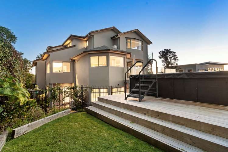 34 Marellen Drive Red Beach_38