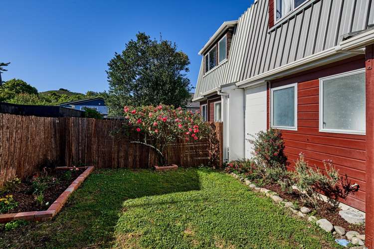 8f Montgomery Crescent Clouston Park_10