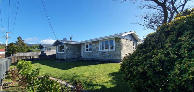 1 Hardie Grove Featherston_0