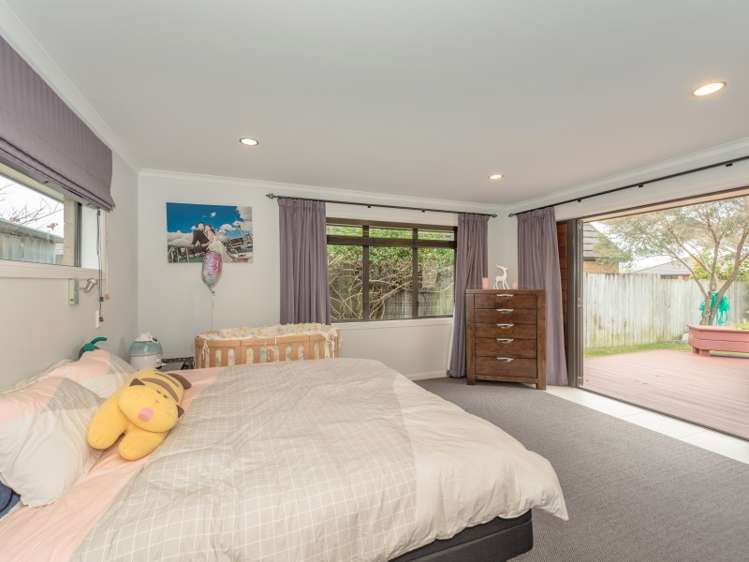 2 Ebony Court Rototuna North_8