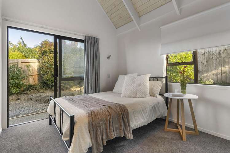 1/131 Carlisle Road Browns Bay_10