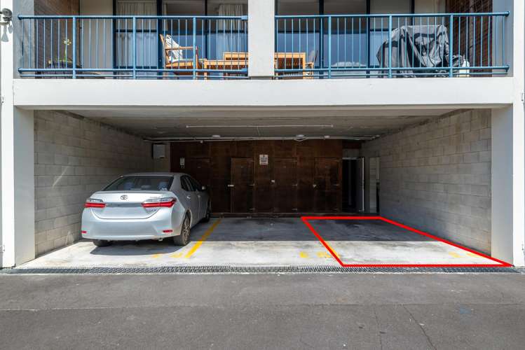 E6/19-35 Fleet Street Eden Terrace_13