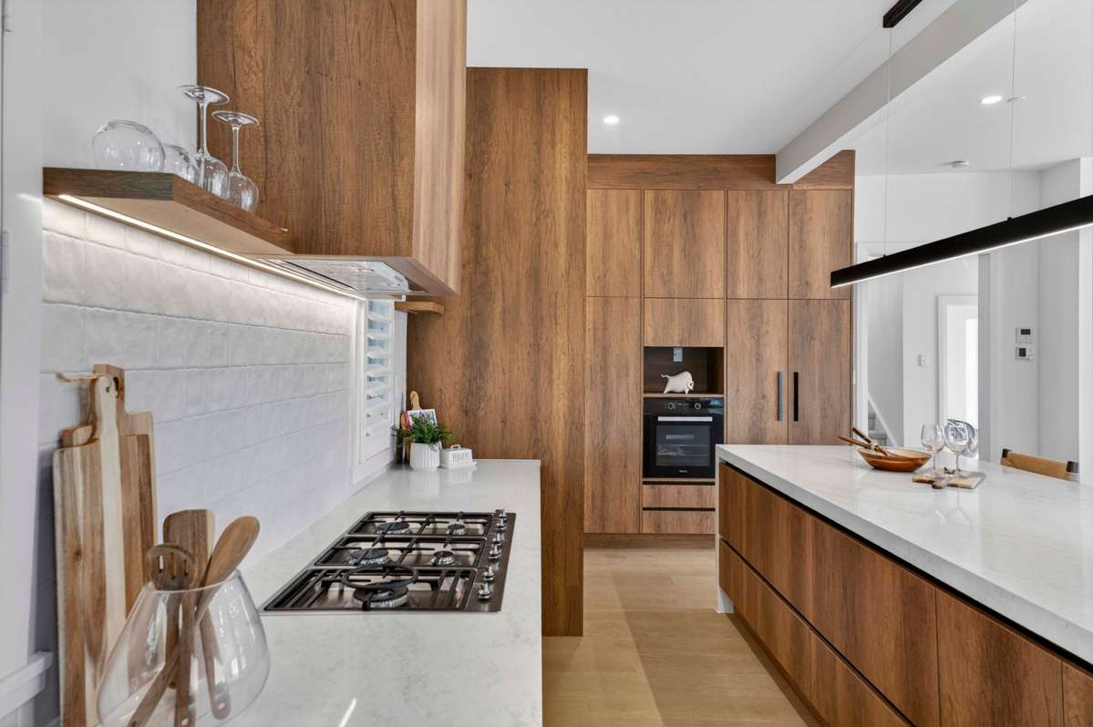 131 Bassett Road_4
