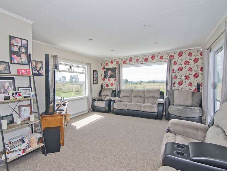 315 White Road Broadlands_5