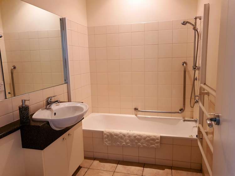 9/100 Dp Customhouse Street Gisborne_12