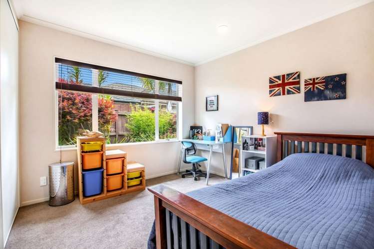 34 Stranraer Crescent Wattle Downs_24