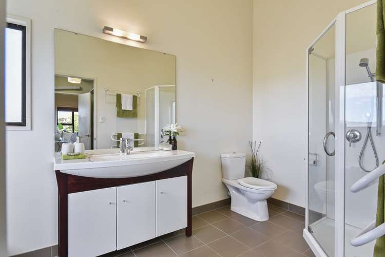 192 West Road Brookby_24