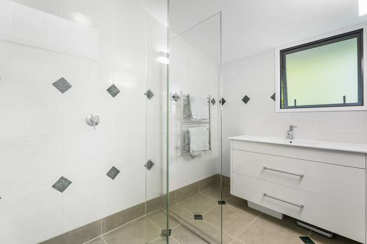 69 Hadfield Street Beach Haven_11