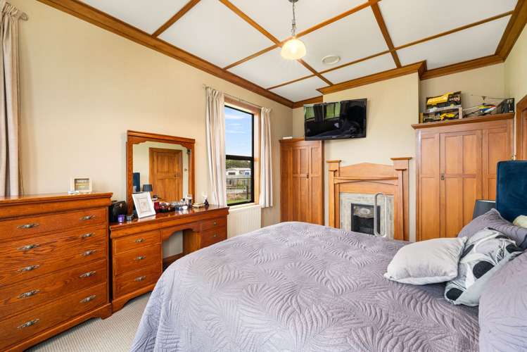 18 / 20 Surrey Street Gore_12