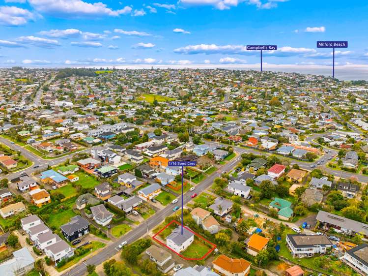 1/16 Bond Crescent Forrest Hill_16