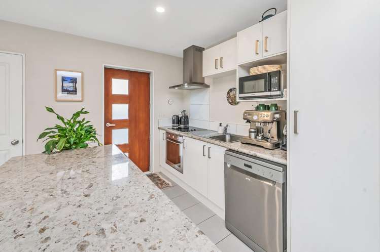 67D Burke Street Addington_7