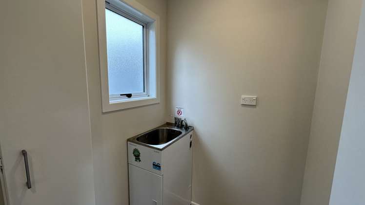 22 Airdrie Road Ranui_9