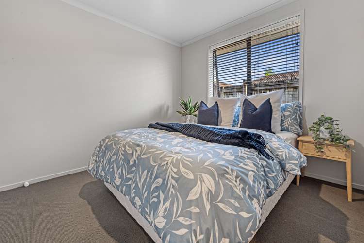 6 Barometer Way Pyes Pa_16