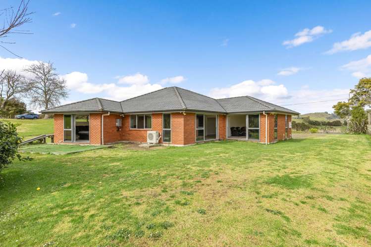 193 Kimihia Road Huntly_17