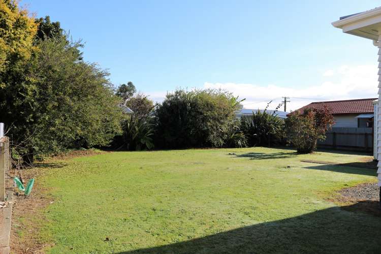 49 Parker Avenue Levin_11