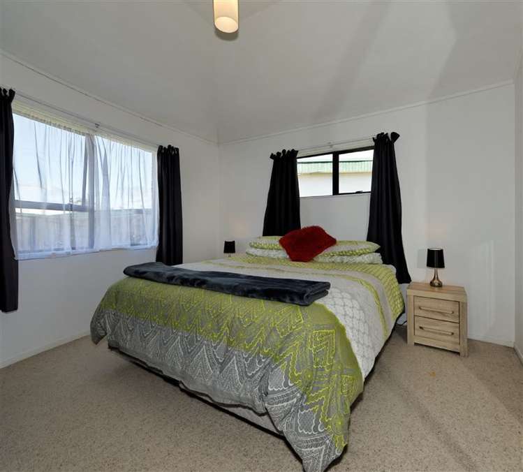 6/153a Te Atatu Road Te Atatu South_12