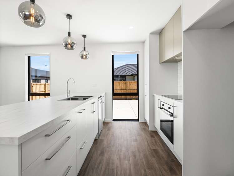 173 Falcons View Drive Rolleston_2