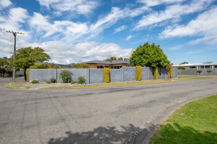 12 Riley Crescent Redwoodtown_43