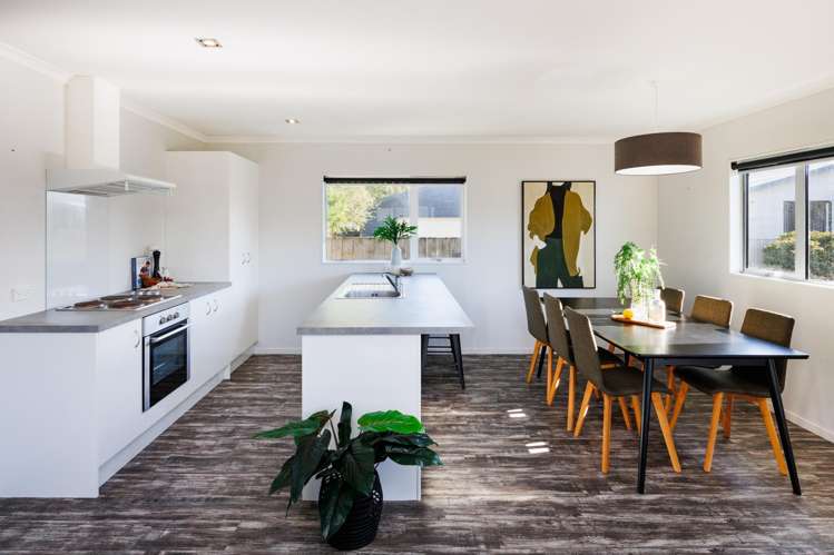 92E Sherwill Street West_2