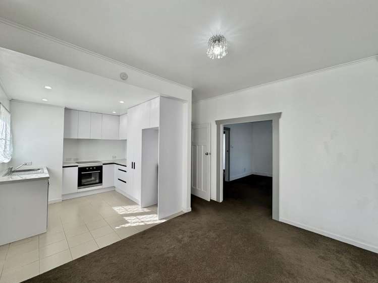 3157 Great North Road New Lynn_6