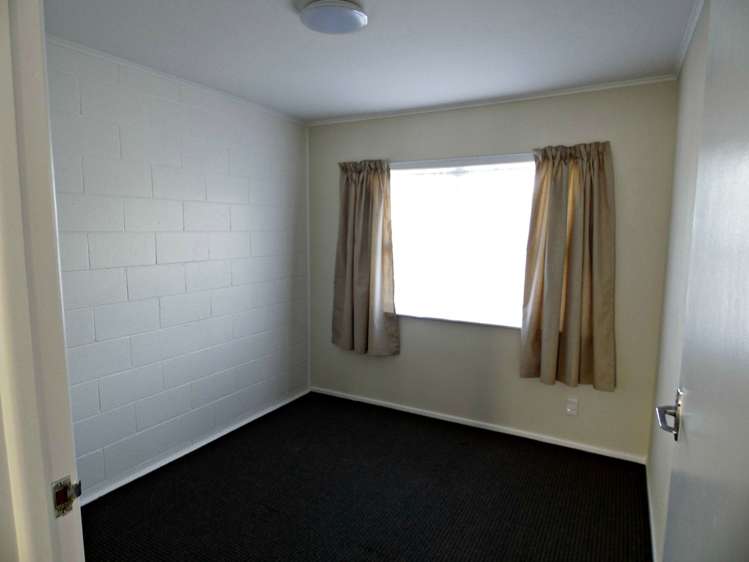 1/65 Jaemont Avenue Te Atatu South_8