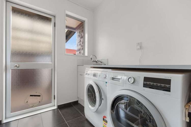 28 Hodgkins Street Pukehangi_12