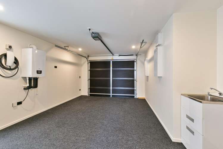 81 Cedarwood Street Woodridge_21