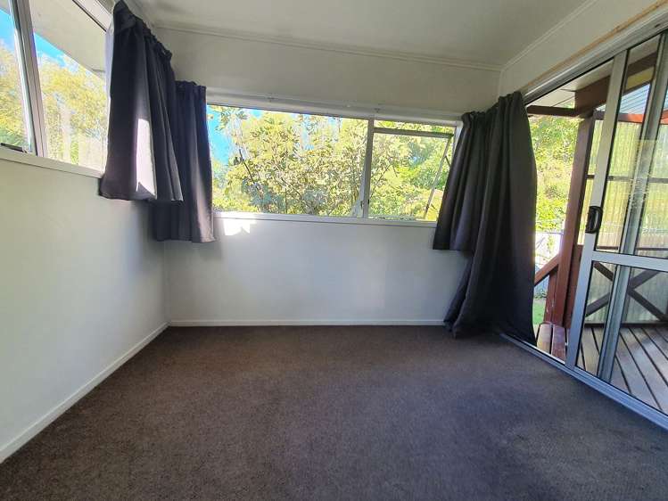 4/11A Bayside Avenue Te Atatu Peninsula_9