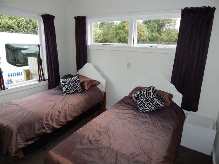 169 Stafford Street Hokitika_9