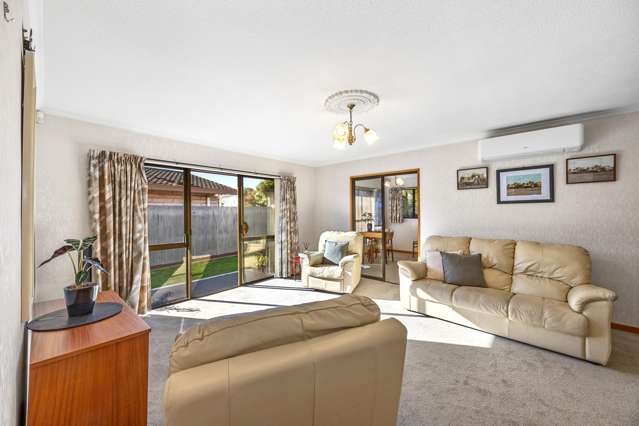1/49 Division Street Riccarton_2