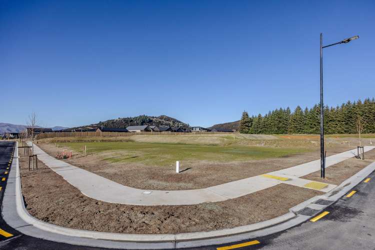 Lot 359, Pembroke Heights_4
