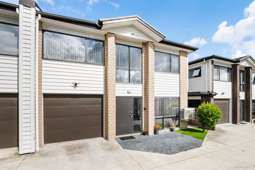 Golden opportunity in golden circle of Papatoetoe!