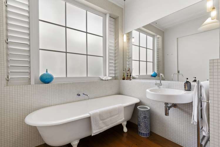 51 Church Street Devonport_16