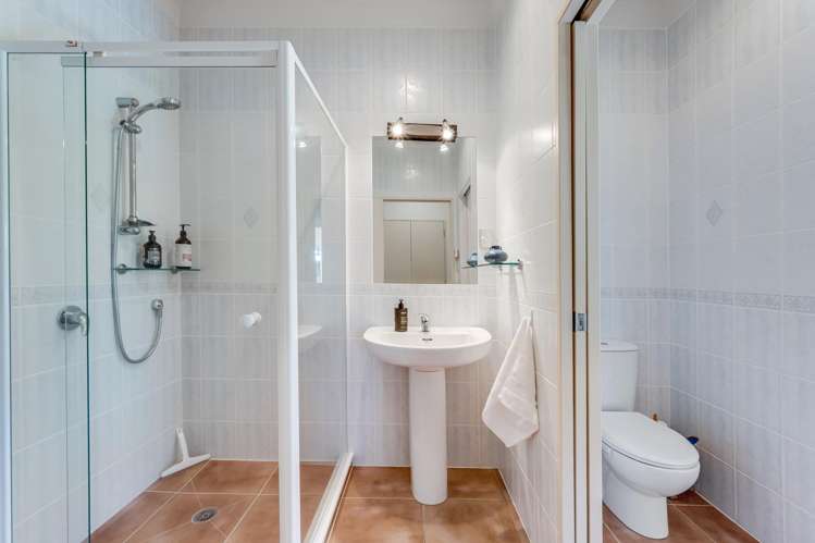 47 Somerville Road Somerville_23