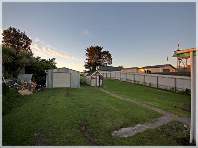 13 Chaffey Street Foxton Beach_2