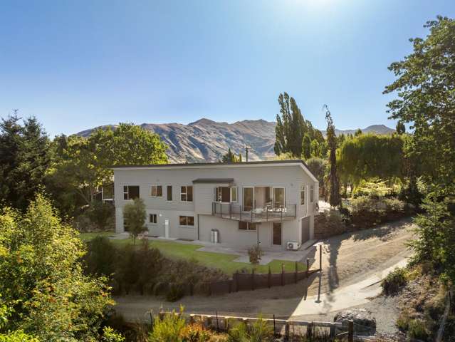 Luxurious Lifestyle Retreat in Wanaka