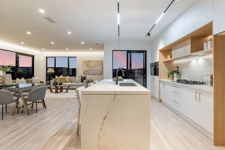 105 Skulander Crescent Millwater_1