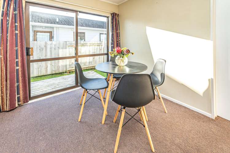 12c Cornwall Road Springvale_8