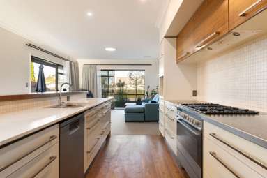 28 Rexford Heights_3