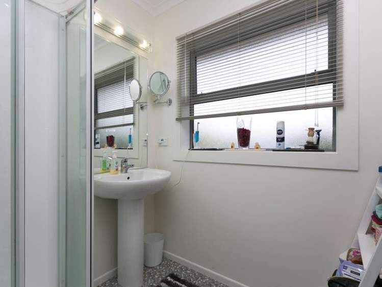 8 Koromiko Street Inglewood_16