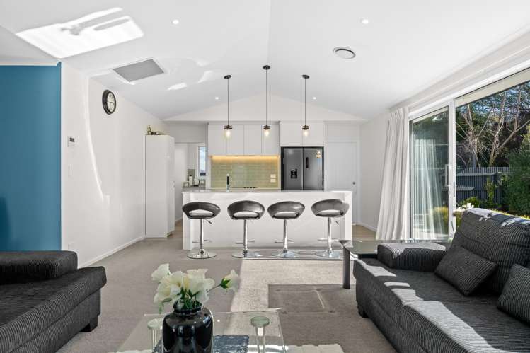 3/27 Renall Street Masterton_5