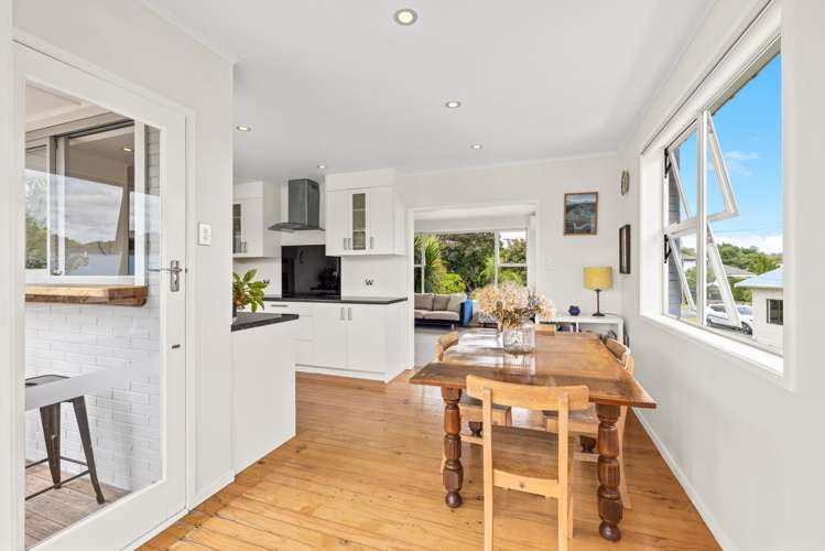 10 Williams Crescent Point Wells_10