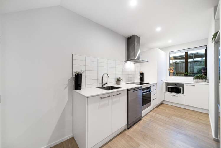 9/255 Kilmore Street_4