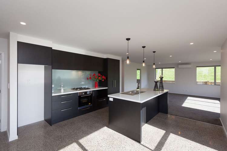 38 Cyrus Street Whalers Gate_0