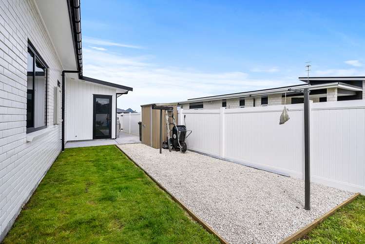 20 Maturiki Drive One Tree Point_33