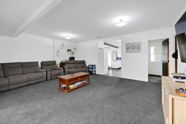 60 Kapuni Street Manaia_1