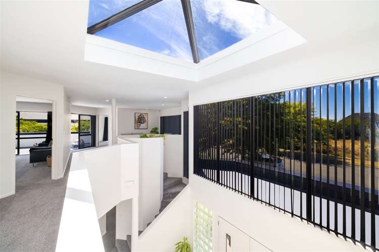 11 Travis Country Drive Burwood_9