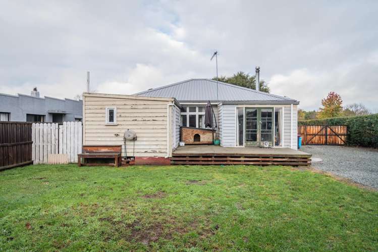 27 Main Road Pleasant Point_13