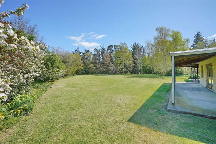 77 Mount Thomas Road Fernside_16